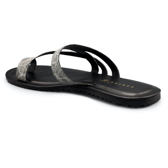 Grey Block Print Strap Chappals main image 4